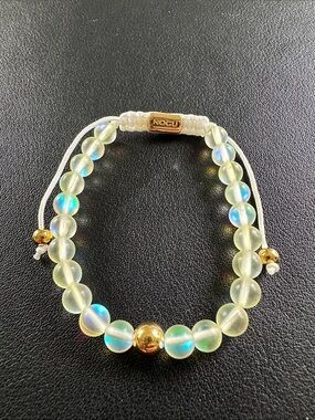 Nogu Canary | Gold | Mermaid Glass Macrame Bead Bracelet